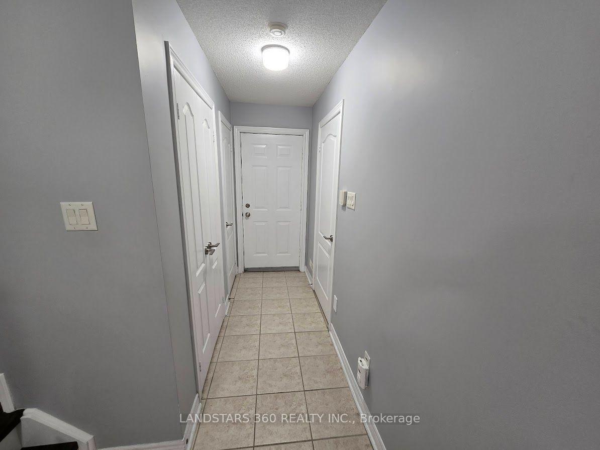 Photo 38 of 19 Azalea Gate Way, Markham, Commerce Valley — HOMEH