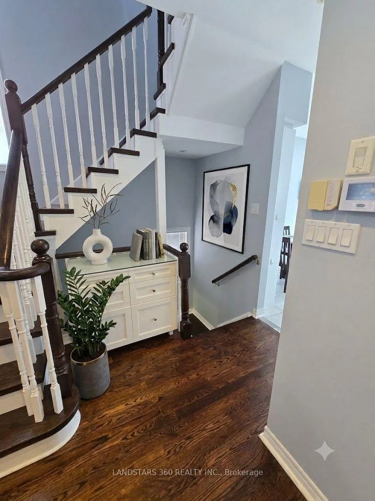 Photo 31 of 19 Azalea Gate Way, Markham, Commerce Valley — HOMEH