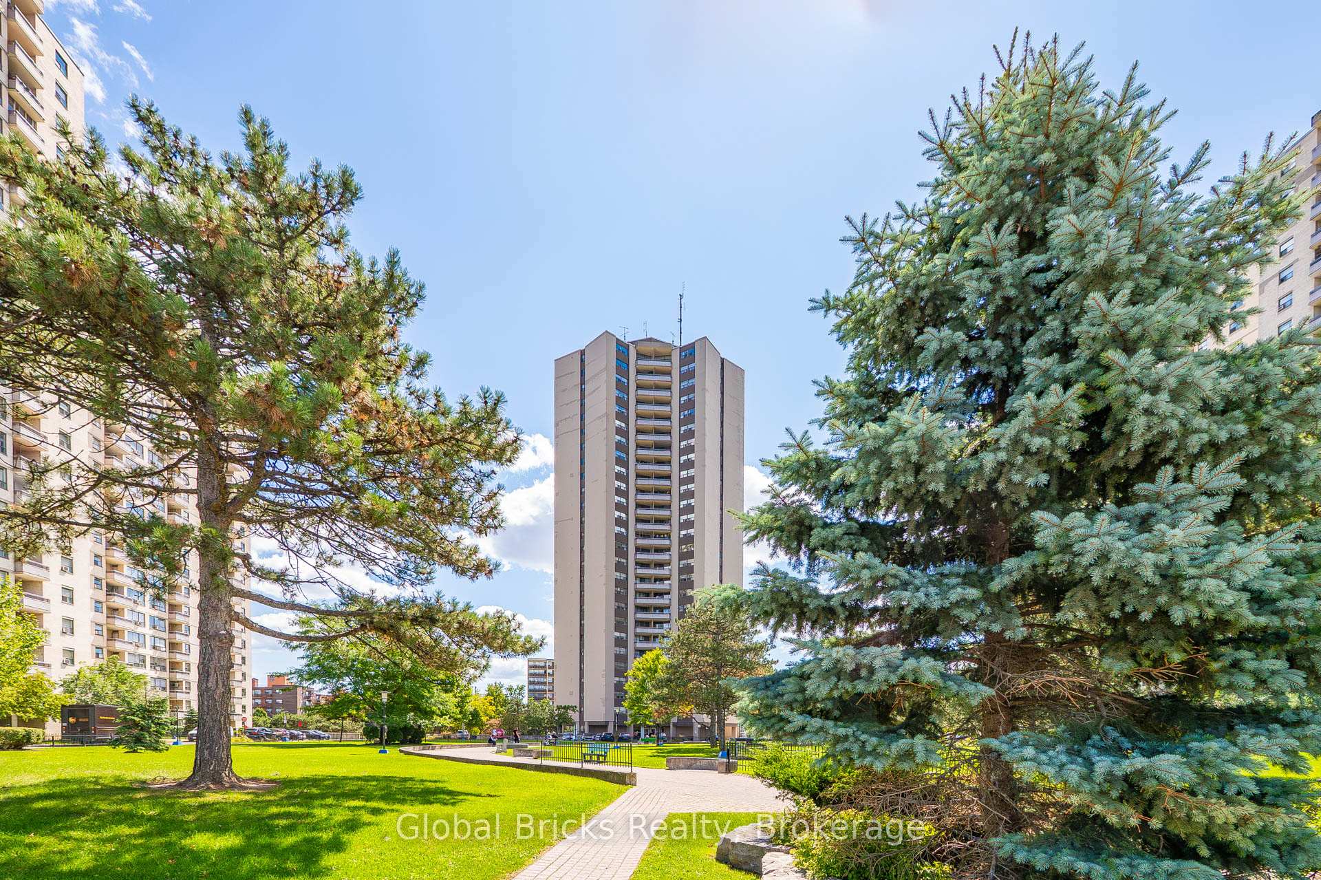 Photo of Unit 1904, 380 Dixon Road