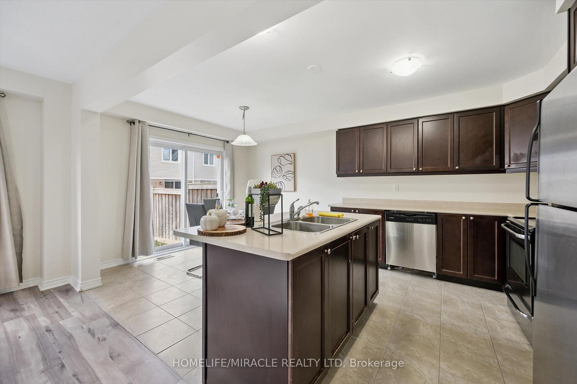 Photo 10 of 15 Stratus Street, Kitchener, Trussler — HOMEH