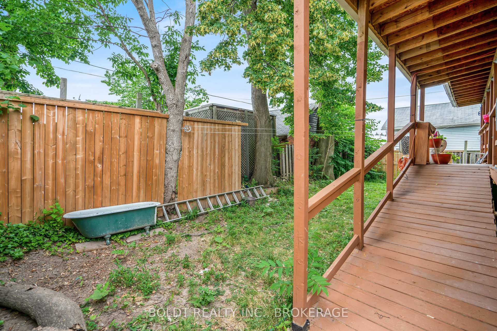Photo 24 of 5145 Rice Crescent, Niagara Falls, Downtown — HOMEH