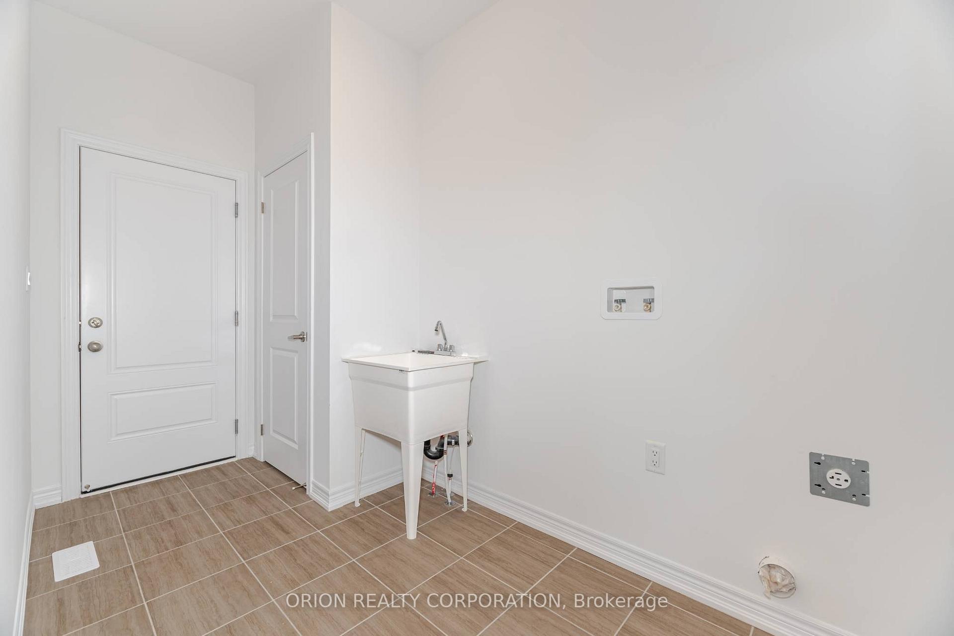 Photo 26 of 65 Thicketwood Avenue, Barrie, Rural Barrie Southeast — HOMEH