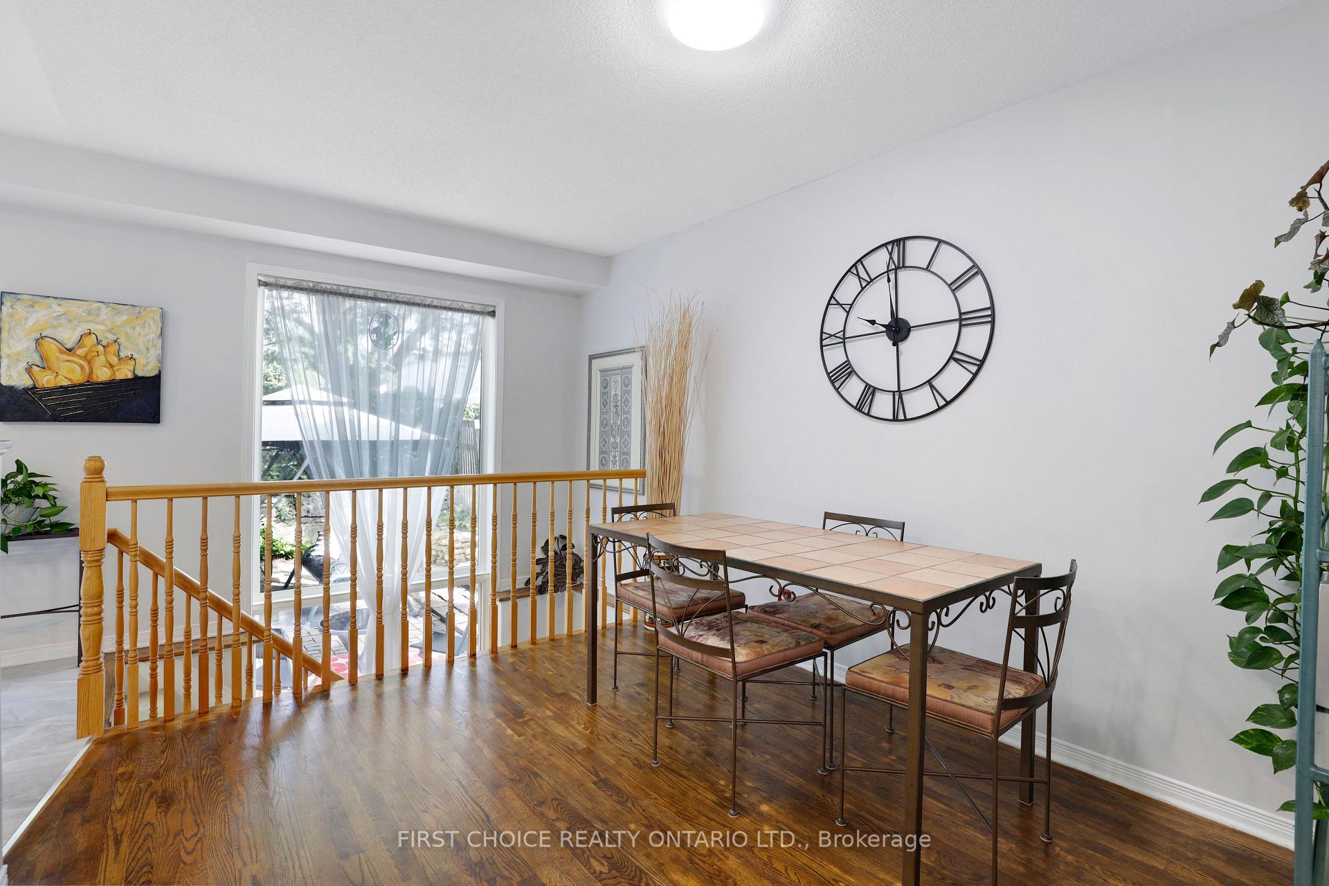 Photo 13 of 51 Central Park Drive, Ottawa, Central Park — HOMEH