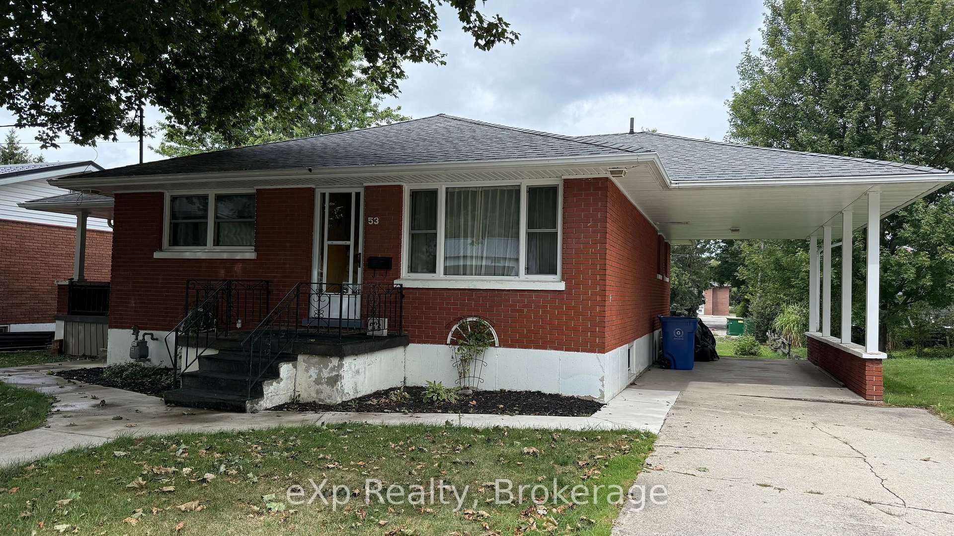 Photo of 53 Maple Street