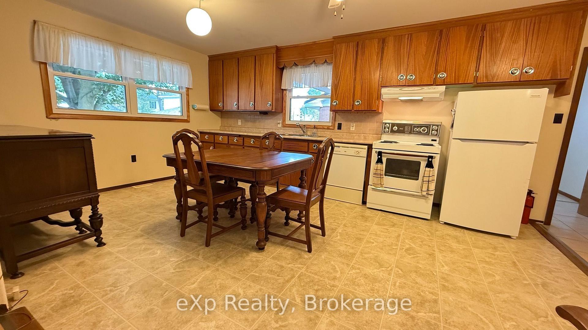 Photo 8 of 53 Maple Street, North Huron, Wingham — HOMEH