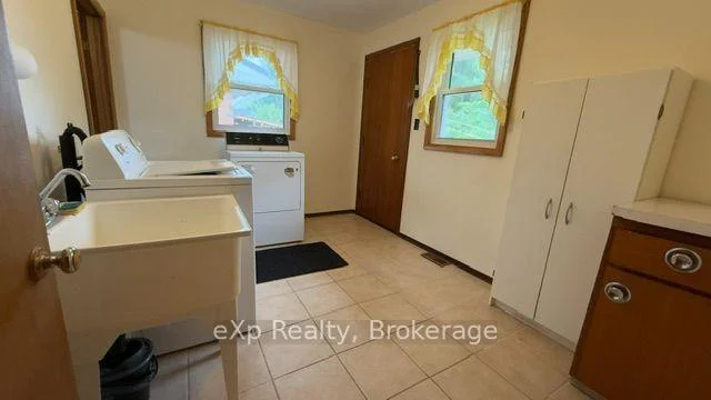 Photo 16 of 53 Maple Street, North Huron, Wingham — HOMEH