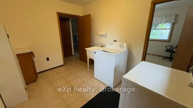 Photo 17 of 53 Maple Street, North Huron, Wingham — HOMEH