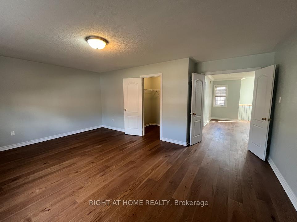 Photo 12 of Unit Main, 22 Amboise Crescent, Brampton, Fletcher's Meadow — HOMEH