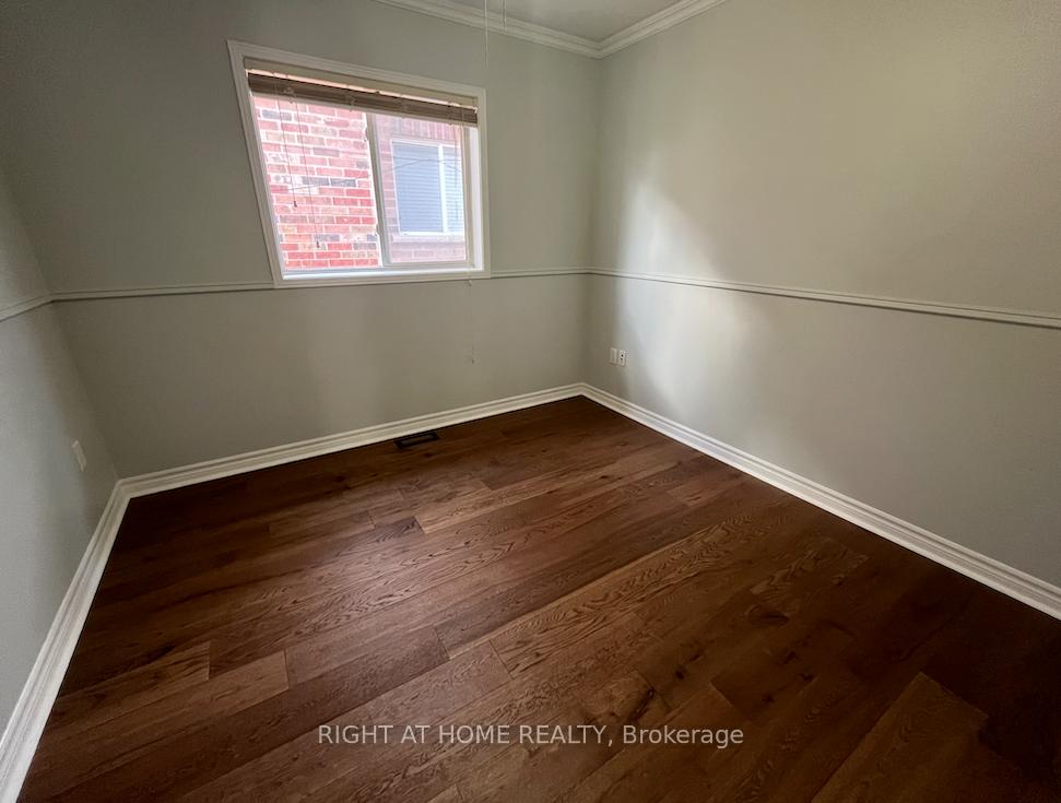 Photo 22 of Unit Main, 22 Amboise Crescent, Brampton, Fletcher's Meadow — HOMEH
