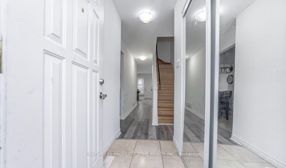 Photo 3 of Unit 103, 475 Bramalea Road, Brampton, Southgate — HOMEH