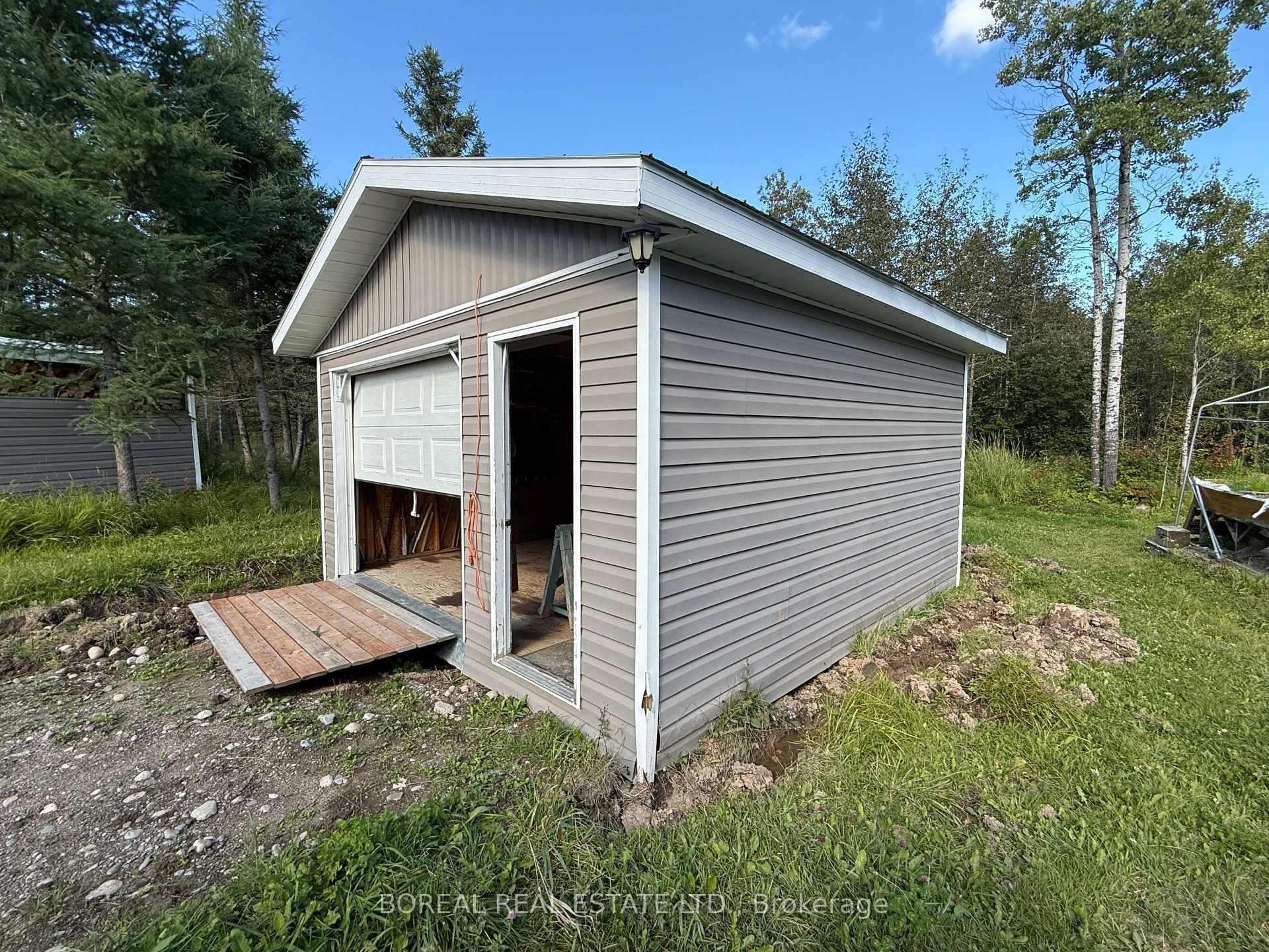 Photo 22 of 2141 Con 2 & 3, Cochrane — HOMEH