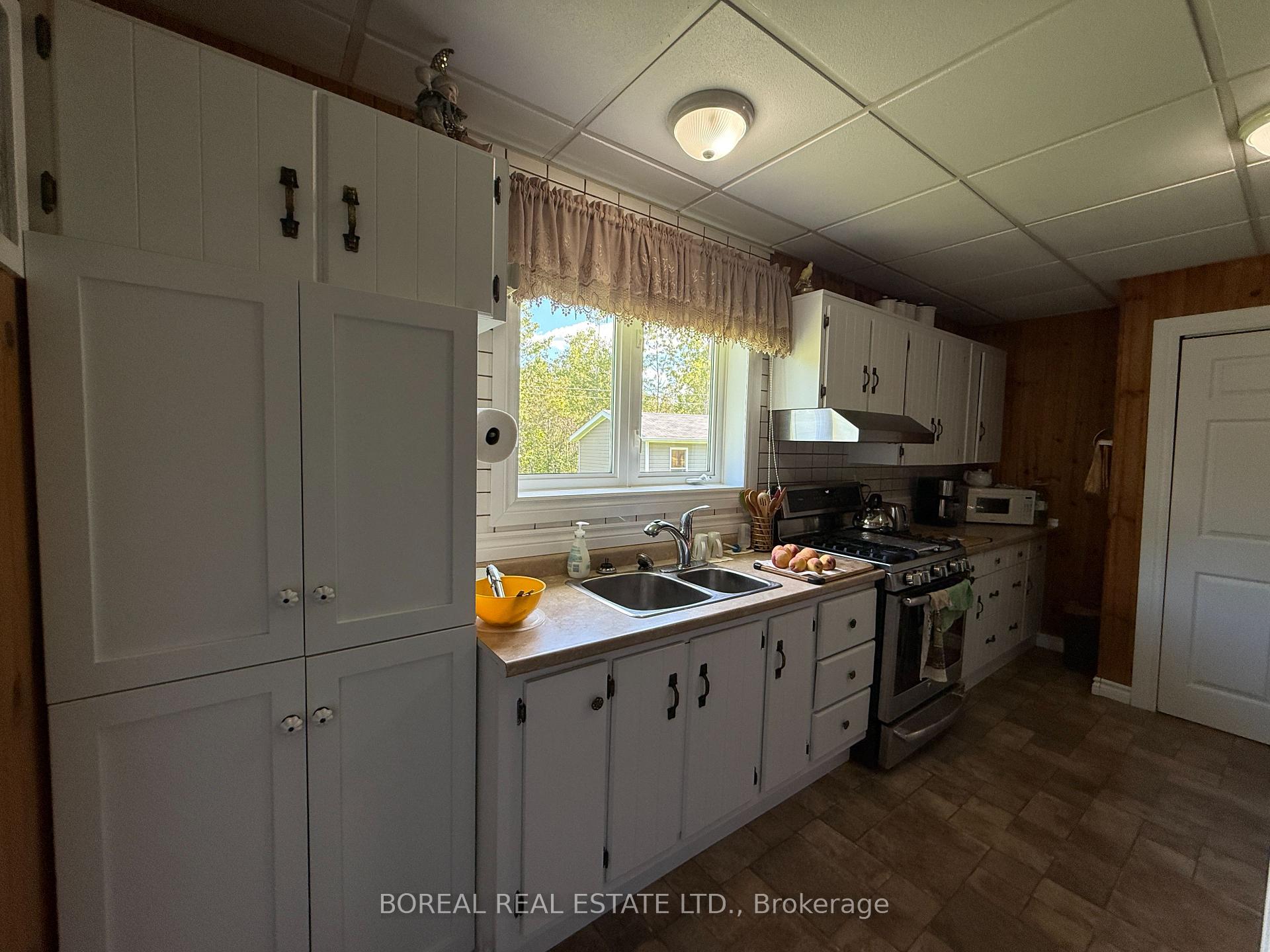 Photo 34 of 2141 Con 2 & 3, Cochrane — HOMEH