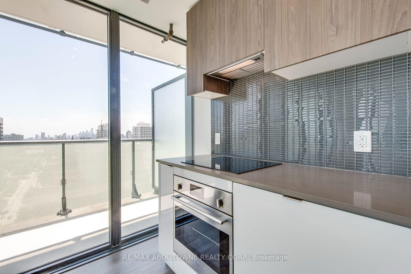 Photo 13 of Unit 2010, 161 Roehampton Avenue, Toronto, Mount Pleasant West — HOMEH