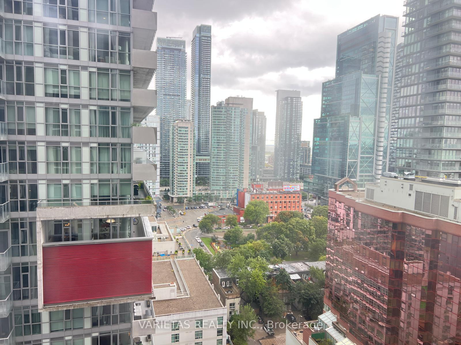 Photo 12 of Unit 2016, 400 King Street W, Toronto, Waterfront Communities — HOMEH