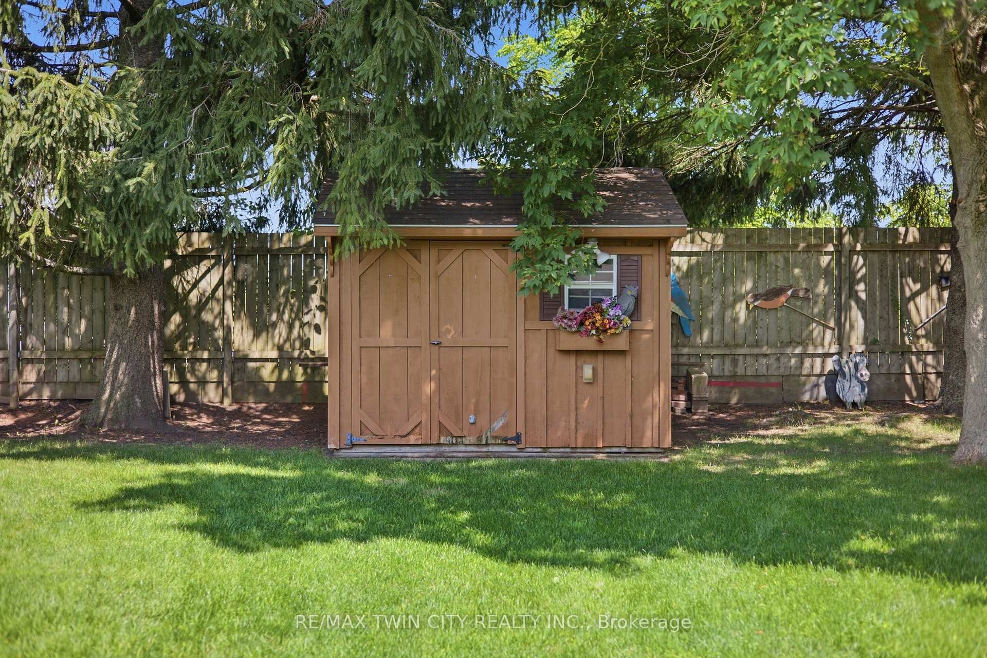 Photo 30 of 28 Alice Crescent, Wilmot — HOMEH