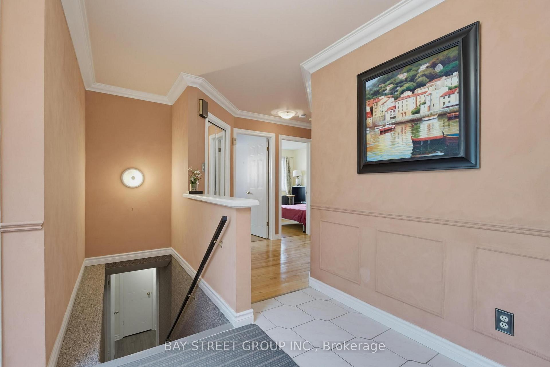 Photo 21 of 1019 Aldersbrook Road, London, North I — HOMEH