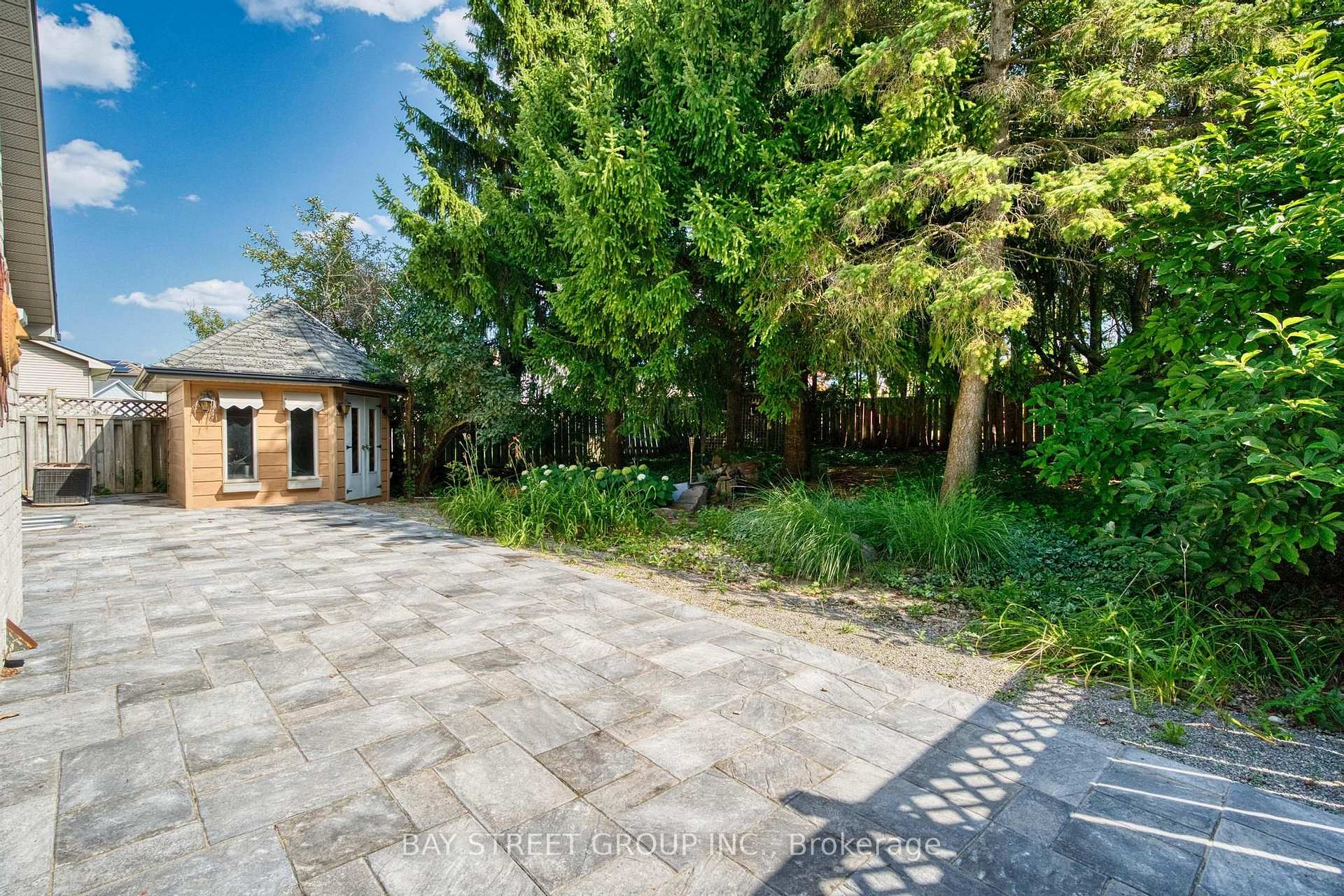 Photo 40 of 1019 Aldersbrook Road, London, North I — HOMEH