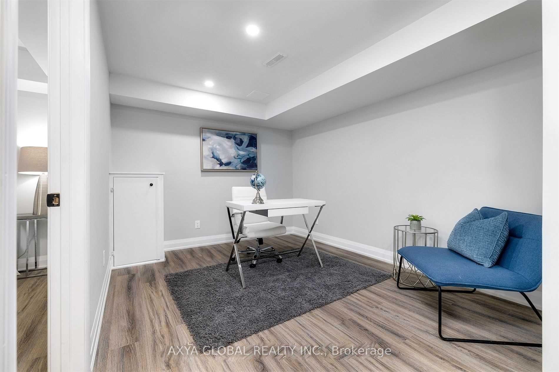 Photo 22 of 119 Clara Crescent, London, South X — HOMEH