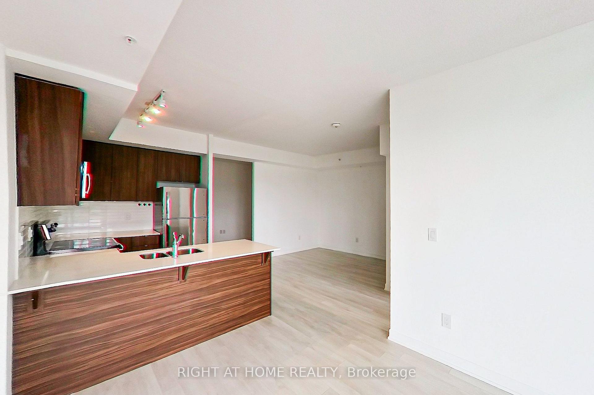 Photo 8 of Unit 809, 550 North Service Road, Grimsby, Grimsby Beach — HOMEH