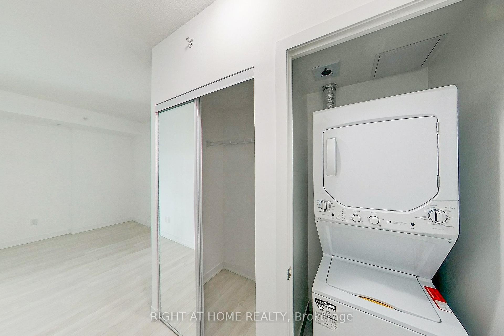Photo 14 of Unit 809, 550 North Service Road, Grimsby, Grimsby Beach — HOMEH