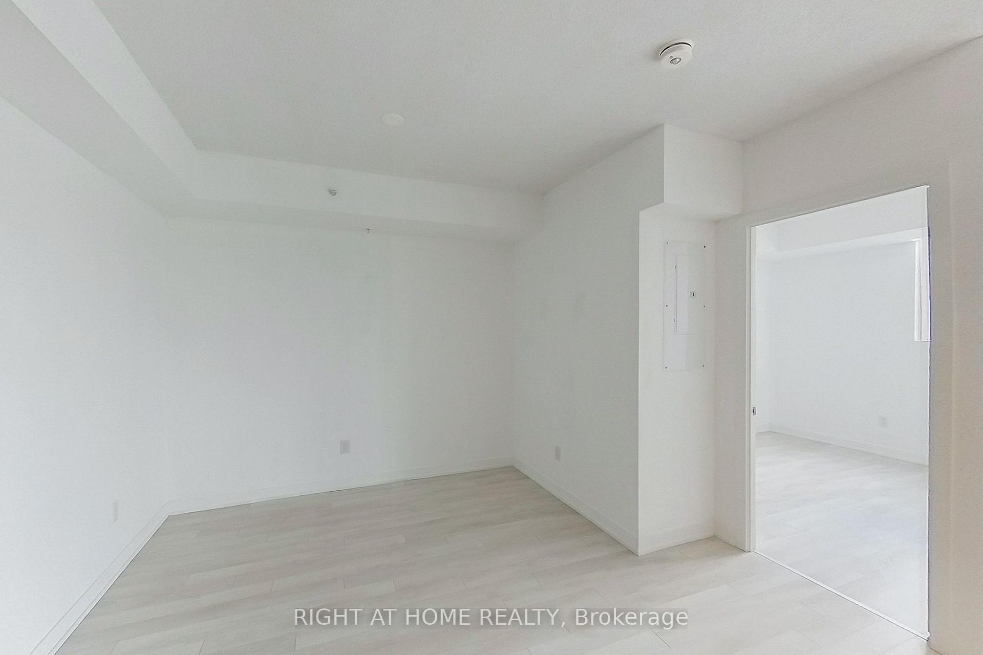 Photo 19 of Unit 809, 550 North Service Road, Grimsby, Grimsby Beach — HOMEH