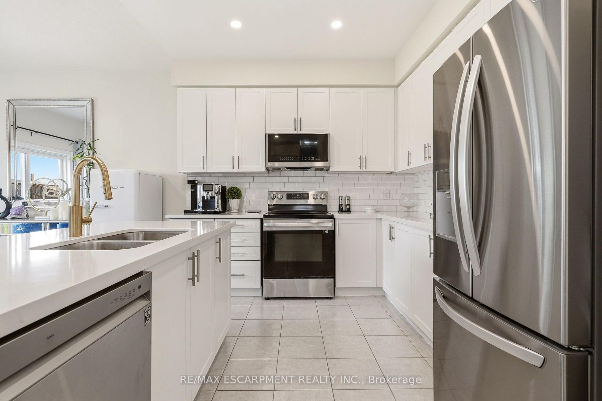 Photo 7 of 67 Pinot Crescent, Hamilton, Fruitland — HOMEH