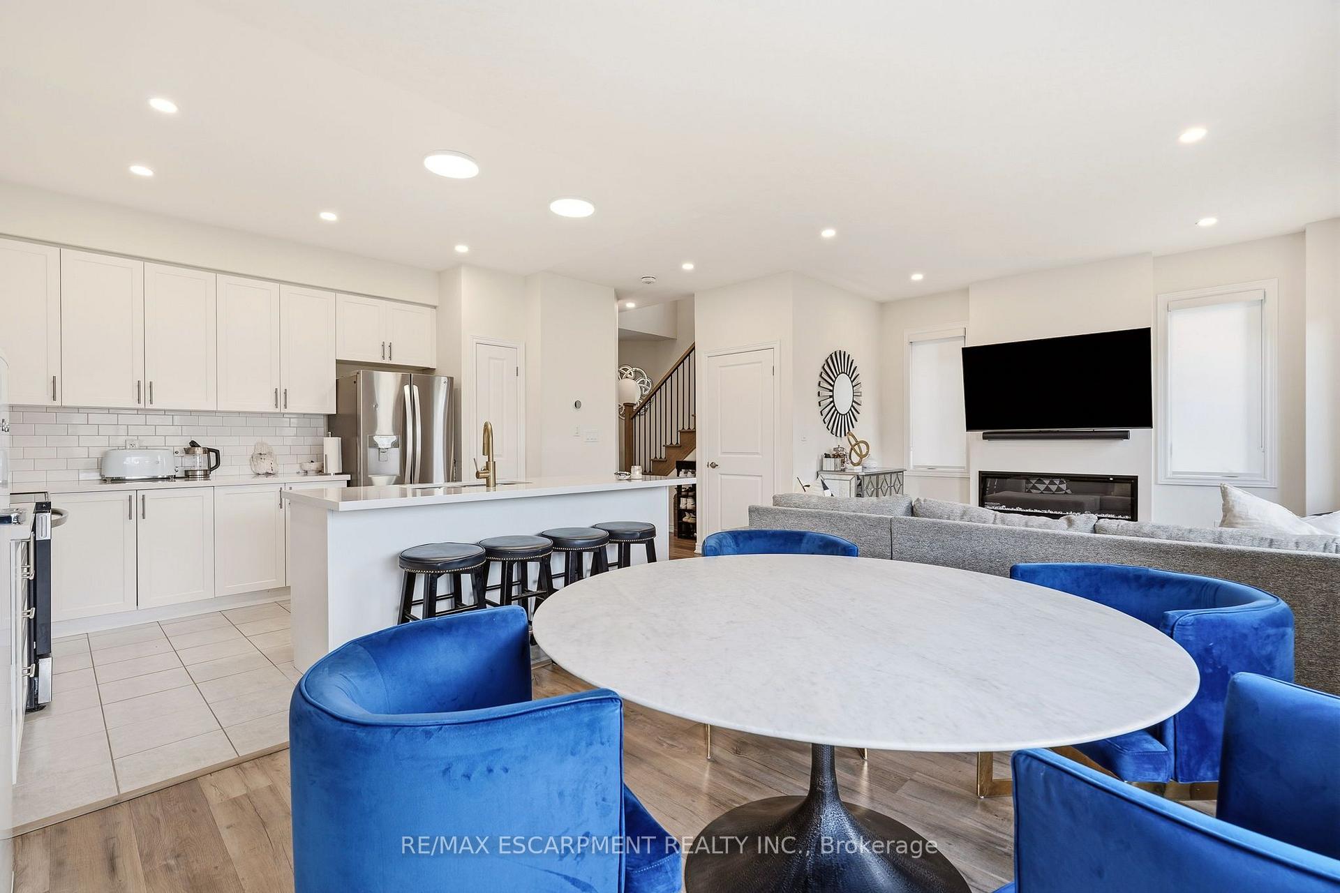 Photo 12 of 67 Pinot Crescent, Hamilton, Fruitland — HOMEH