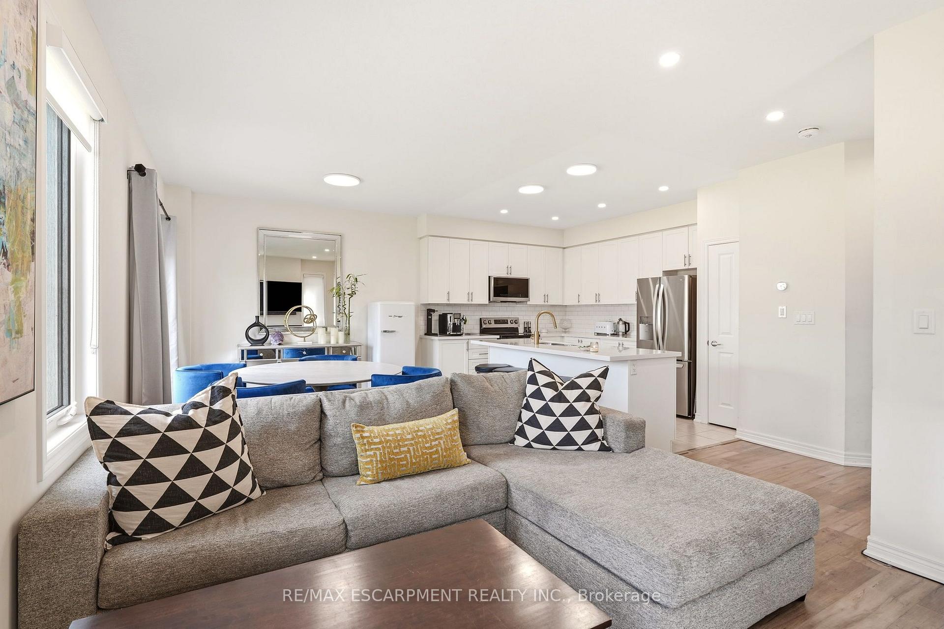 Photo 16 of 67 Pinot Crescent, Hamilton, Fruitland — HOMEH