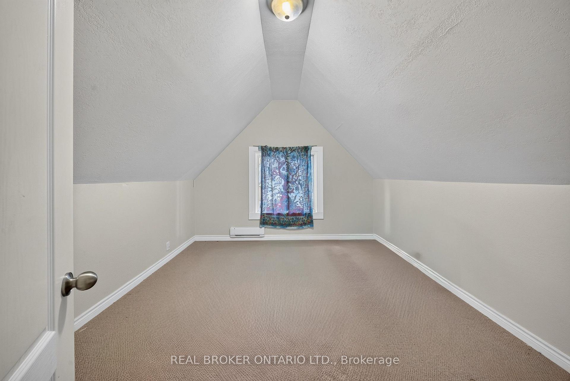 Photo 22 of 109 Gladstone Avenue, Hamilton, St. Clair — HOMEH