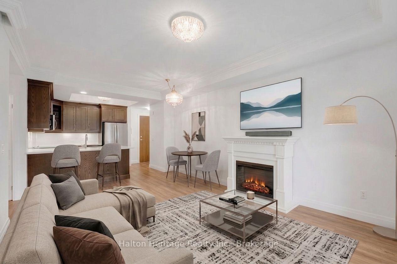 Photo 3 of Unit 313, 30 Hamilton Street S, Hamilton, Waterdown — HOMEH