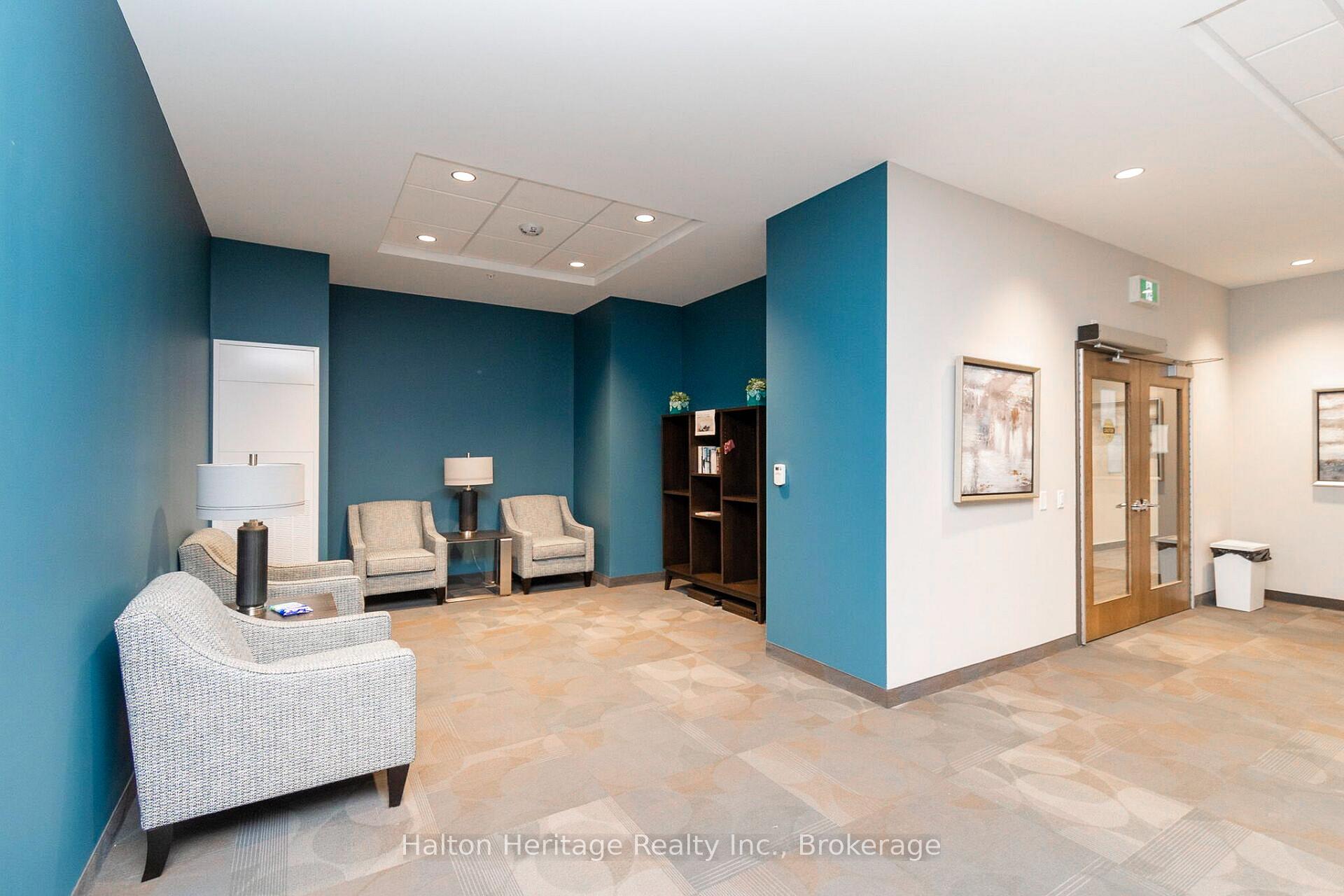 Photo 10 of Unit 313, 30 Hamilton Street S, Hamilton, Waterdown — HOMEH