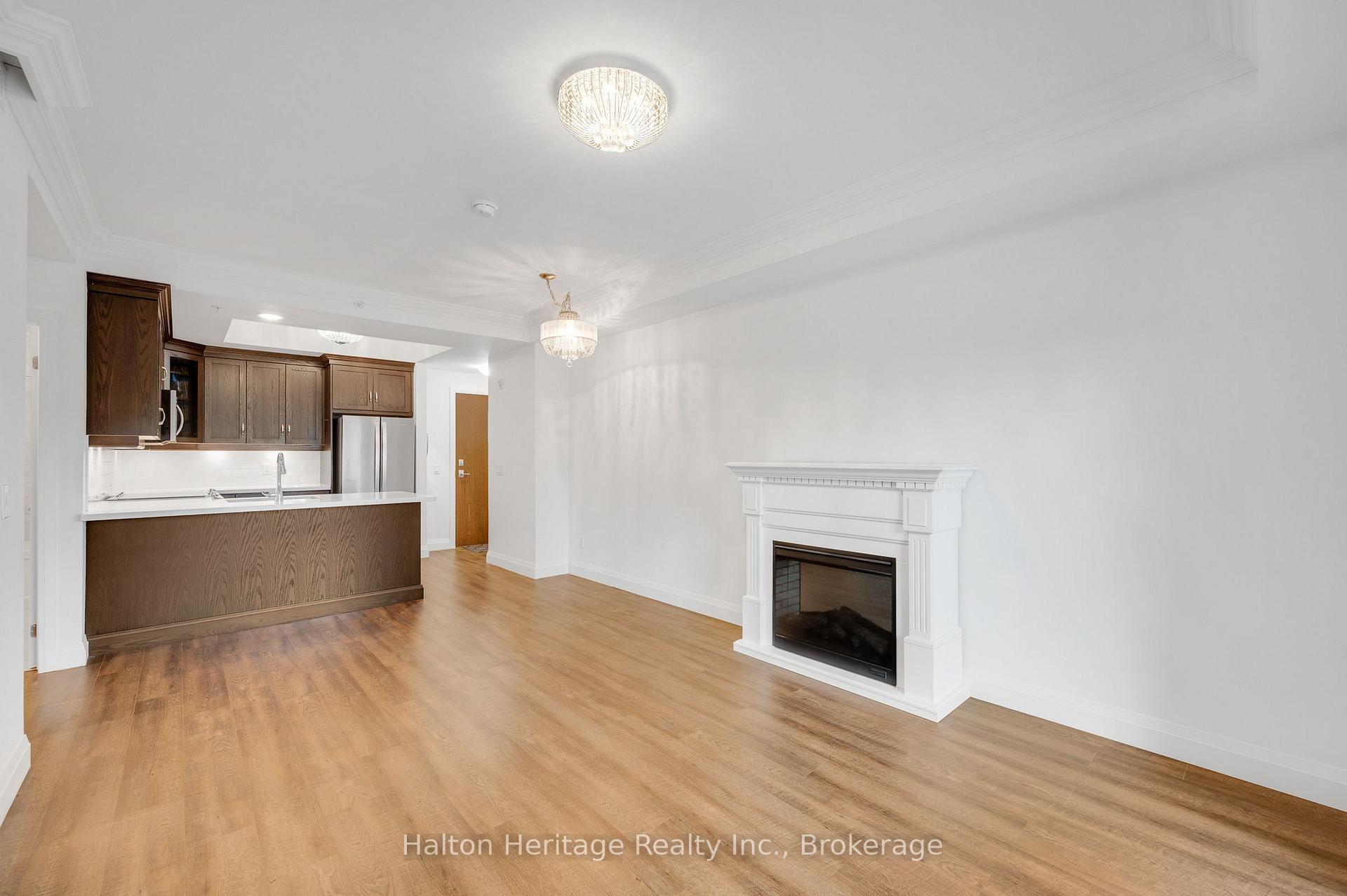 Photo 16 of Unit 313, 30 Hamilton Street S, Hamilton, Waterdown — HOMEH