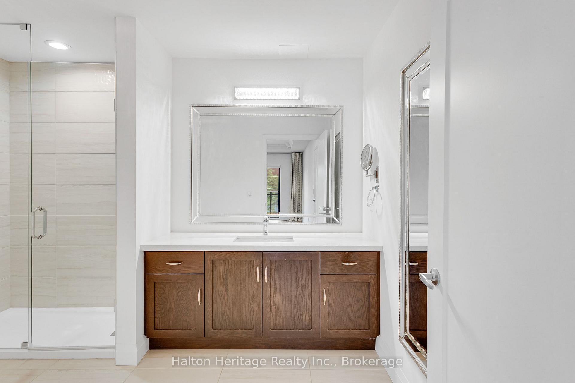 Photo 19 of Unit 313, 30 Hamilton Street S, Hamilton, Waterdown — HOMEH