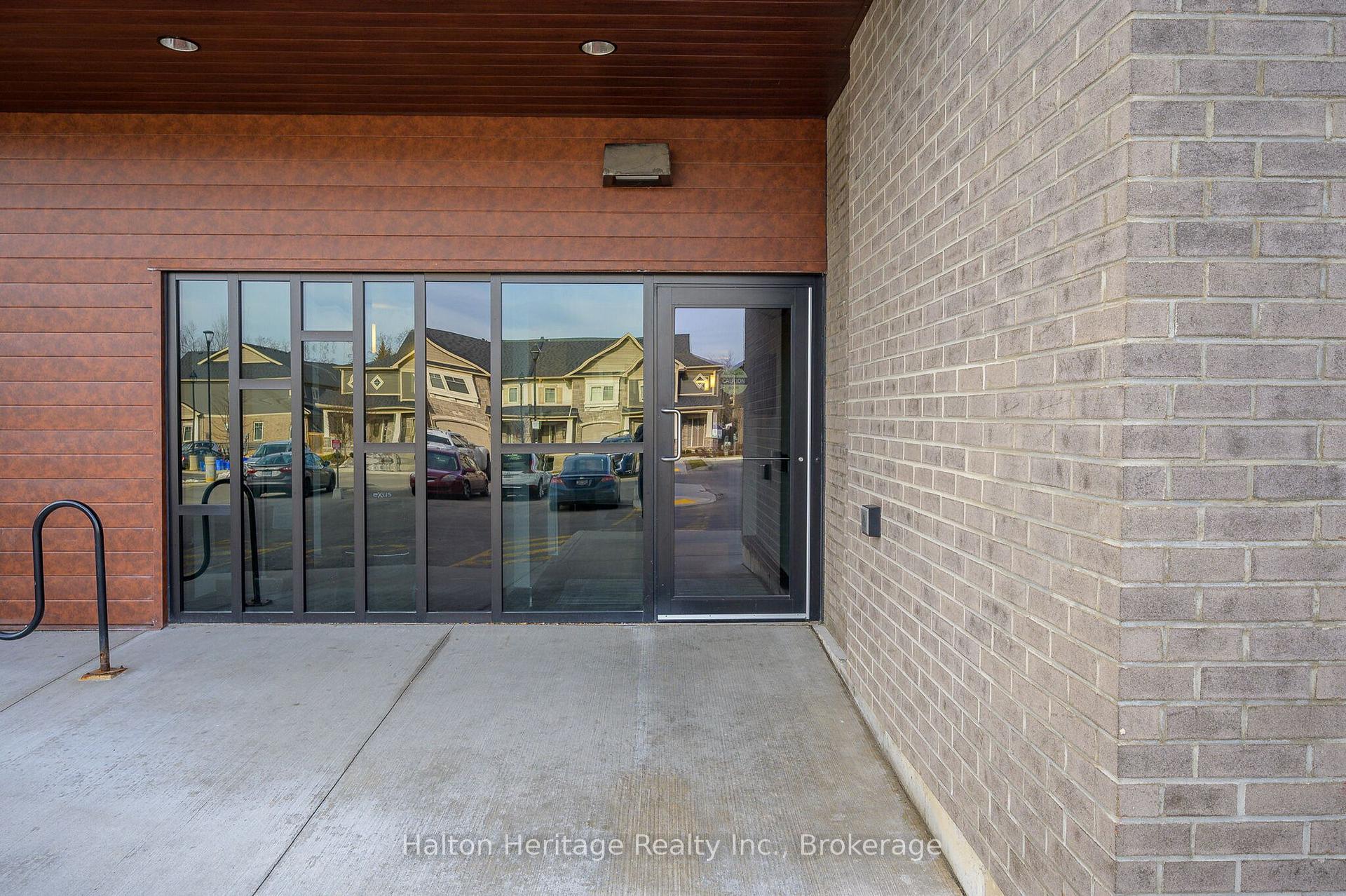 Photo 25 of Unit 313, 30 Hamilton Street S, Hamilton, Waterdown — HOMEH