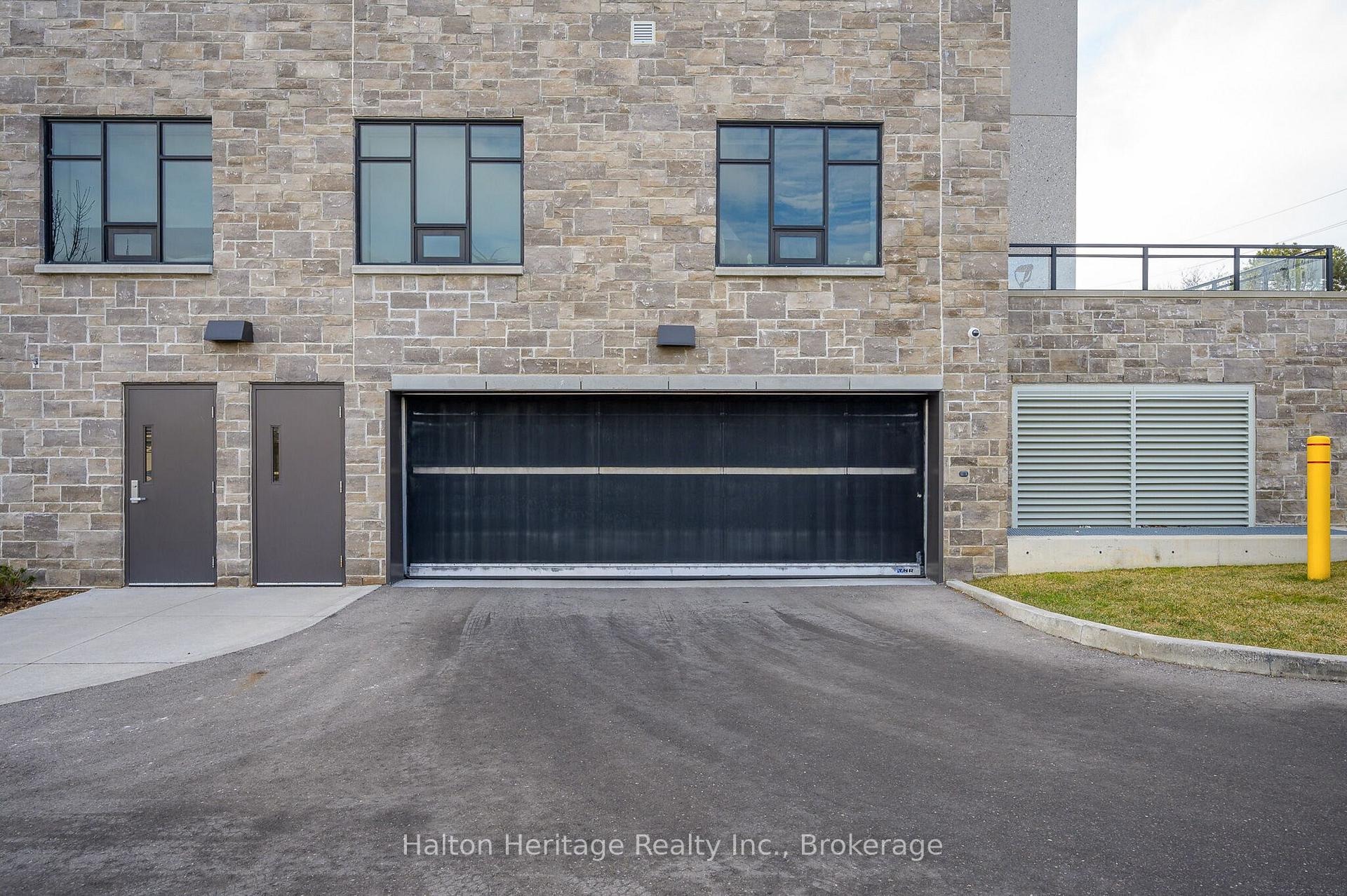 Photo 26 of Unit 313, 30 Hamilton Street S, Hamilton, Waterdown — HOMEH