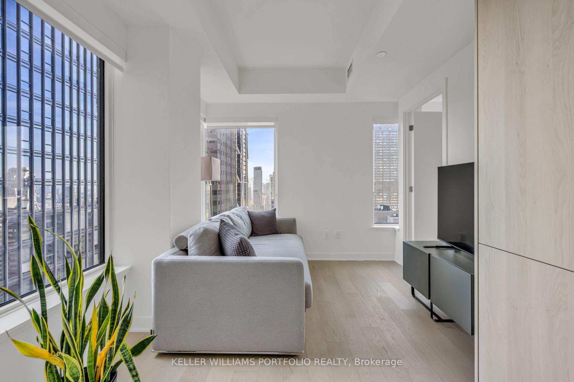 Photo 3 of Unit 2709, 11 Yorkville Avenue, Toronto, The Annex — HOMEH