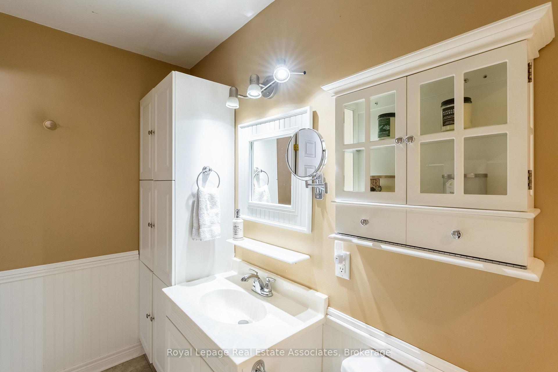 Photo 18 of 196 Circle Road, Hastings Highlands, McClure Ward — HOMEH