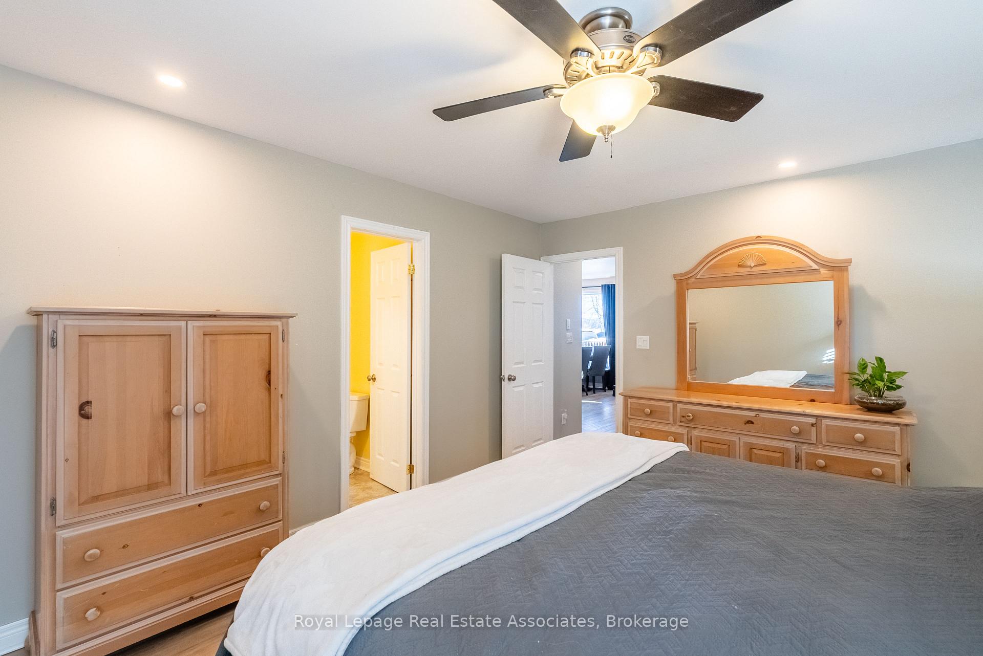 Photo 23 of 196 Circle Road, Hastings Highlands, McClure Ward — HOMEH