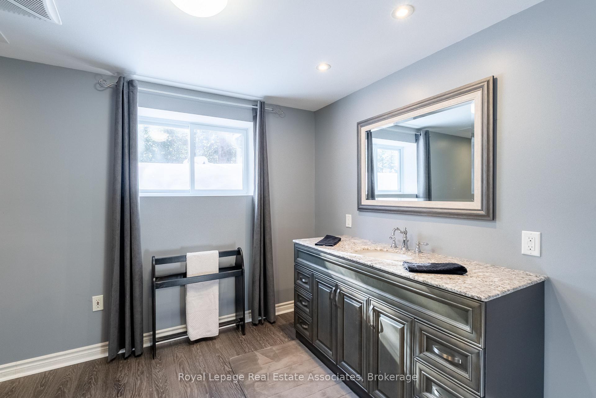 Photo 32 of 196 Circle Road, Hastings Highlands, McClure Ward — HOMEH