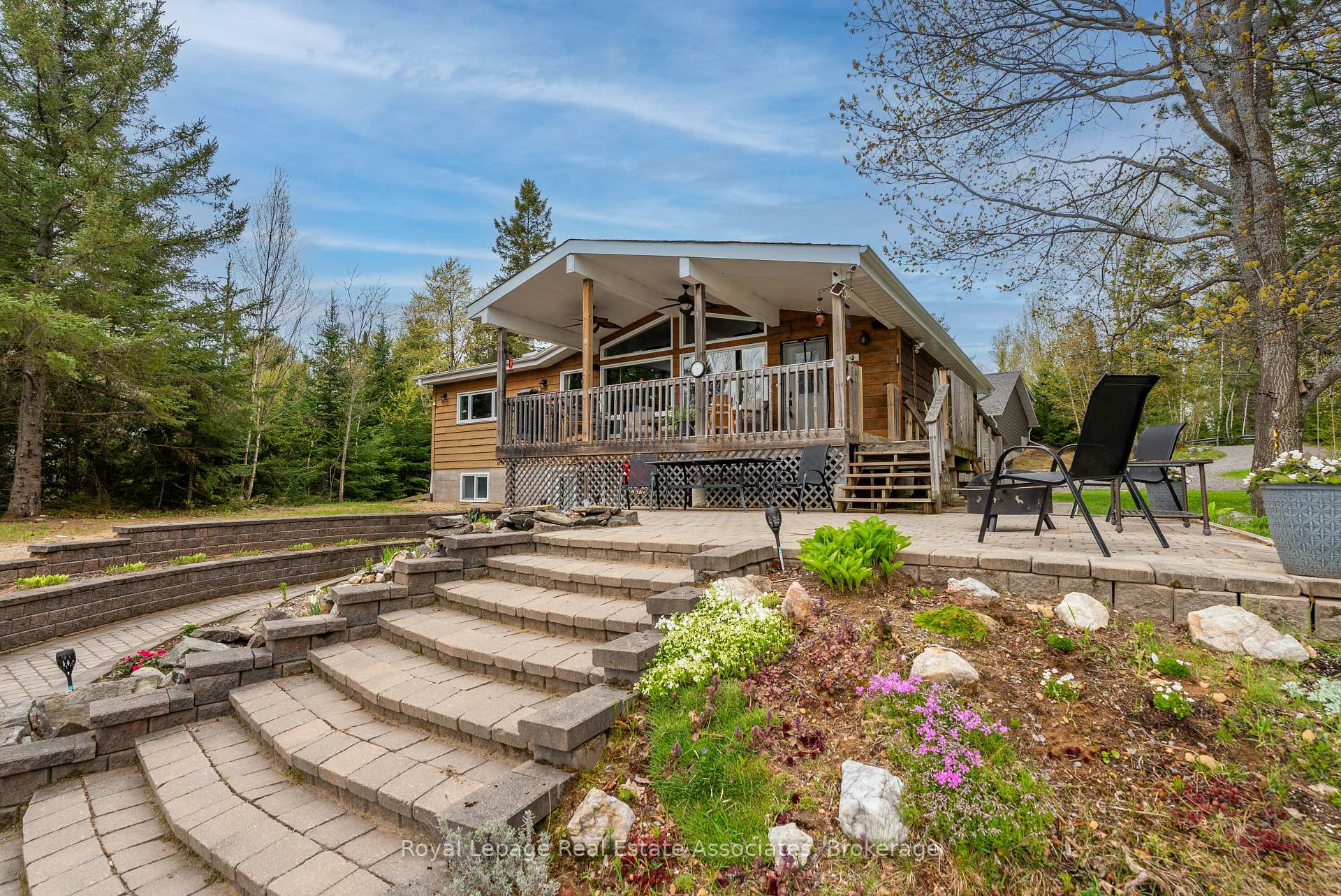 Photo 47 of 196 Circle Road, Hastings Highlands, McClure Ward — HOMEH