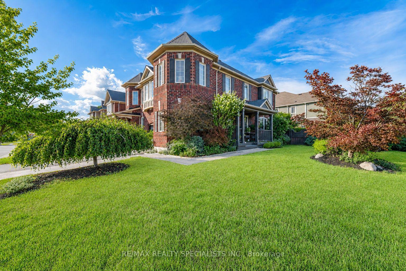 Photo 4 of 308 Mortimer Crescent, Milton, Harrison — HOMEH