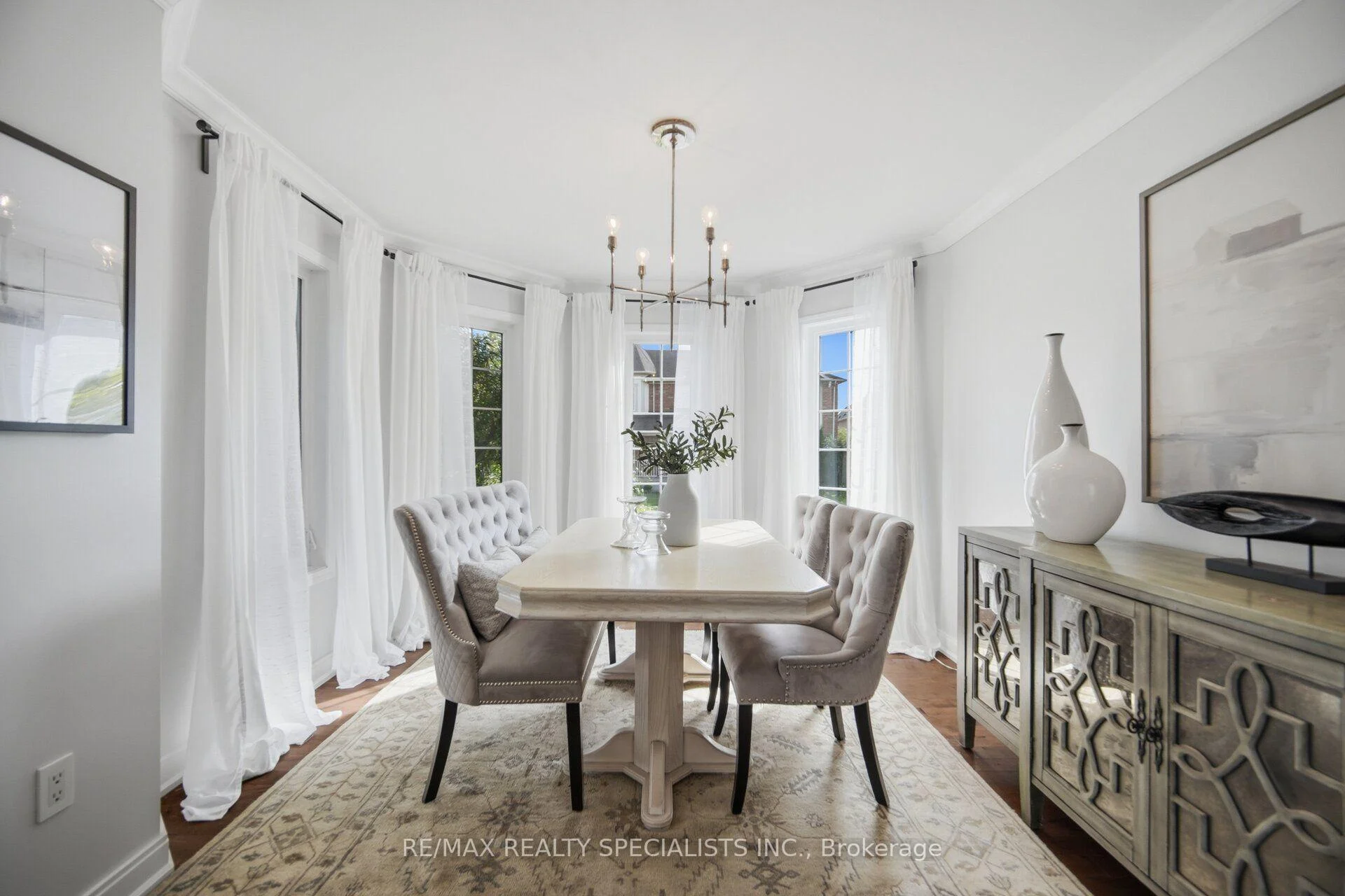 Photo 10 of 308 Mortimer Crescent, Milton, Harrison — HOMEH