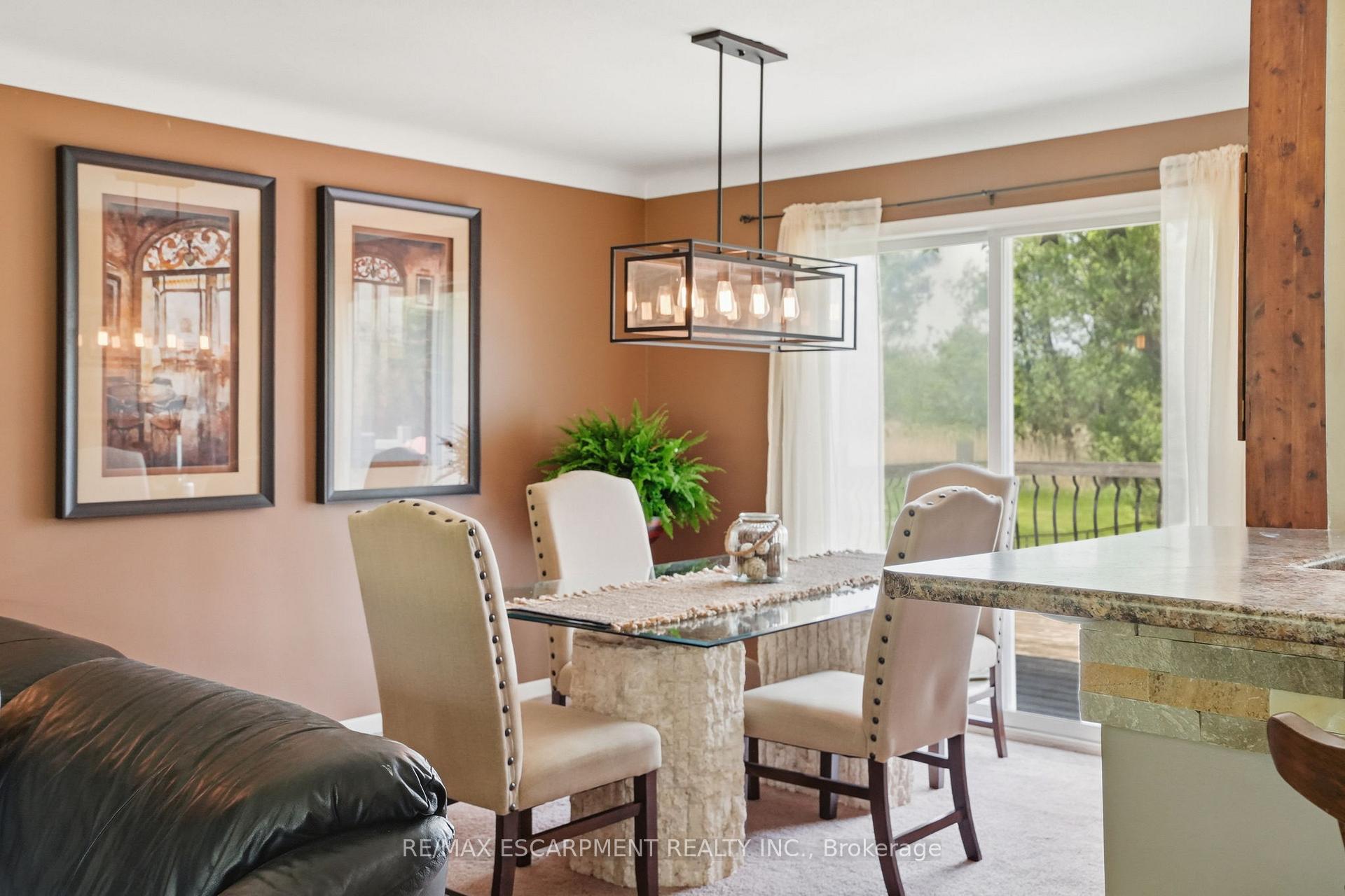 Photo 13 of 318 Freelton Road, Hamilton, Freelton — HOMEH