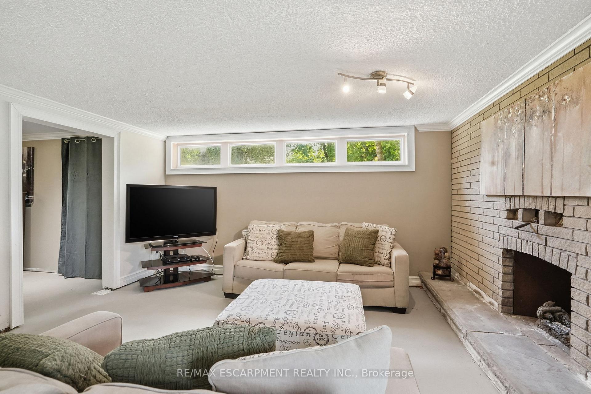 Photo 28 of 318 Freelton Road, Hamilton, Freelton — HOMEH