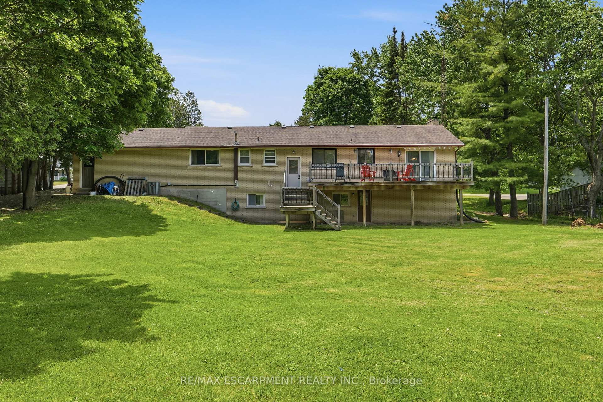 Photo 39 of 318 Freelton Road, Hamilton, Freelton — HOMEH