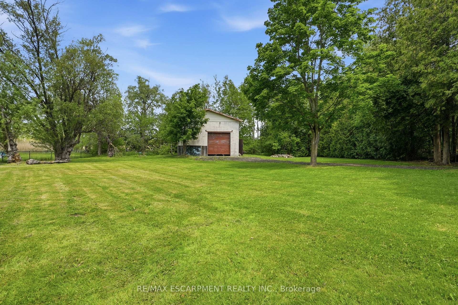 Photo 40 of 318 Freelton Road, Hamilton, Freelton — HOMEH