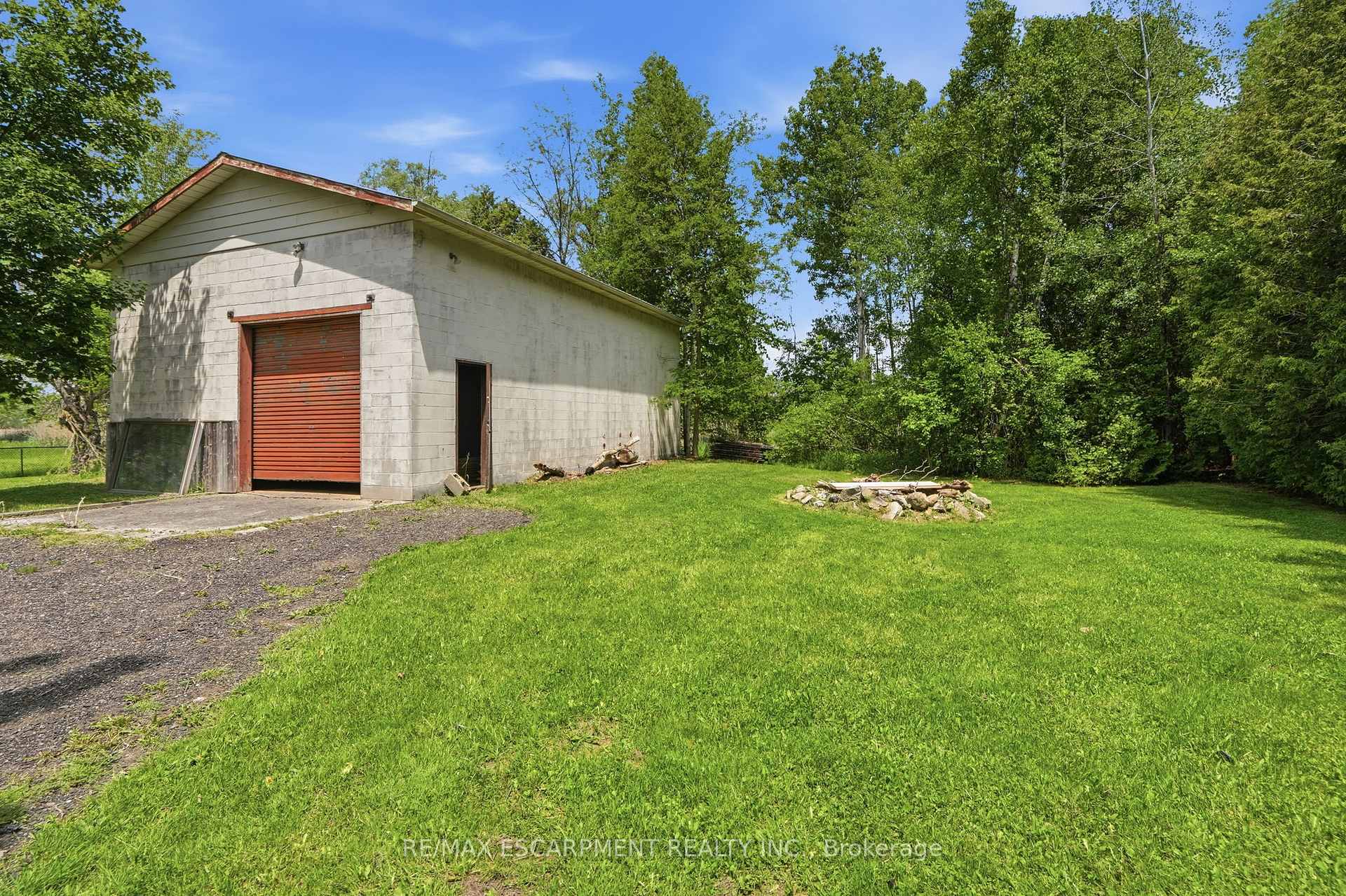 Photo 41 of 318 Freelton Road, Hamilton, Freelton — HOMEH