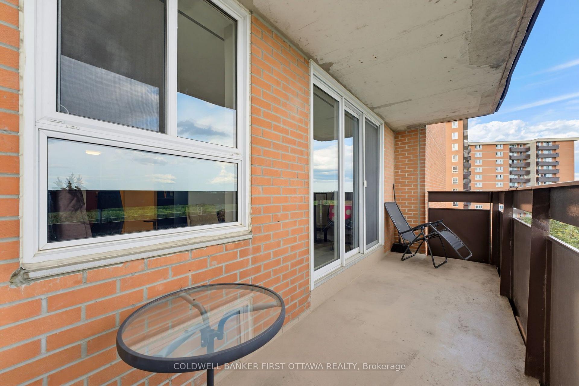 Photo 14 of Unit 803, 2000 Jasmine Crescent, Ottawa, Beacon Hill South — HOMEH