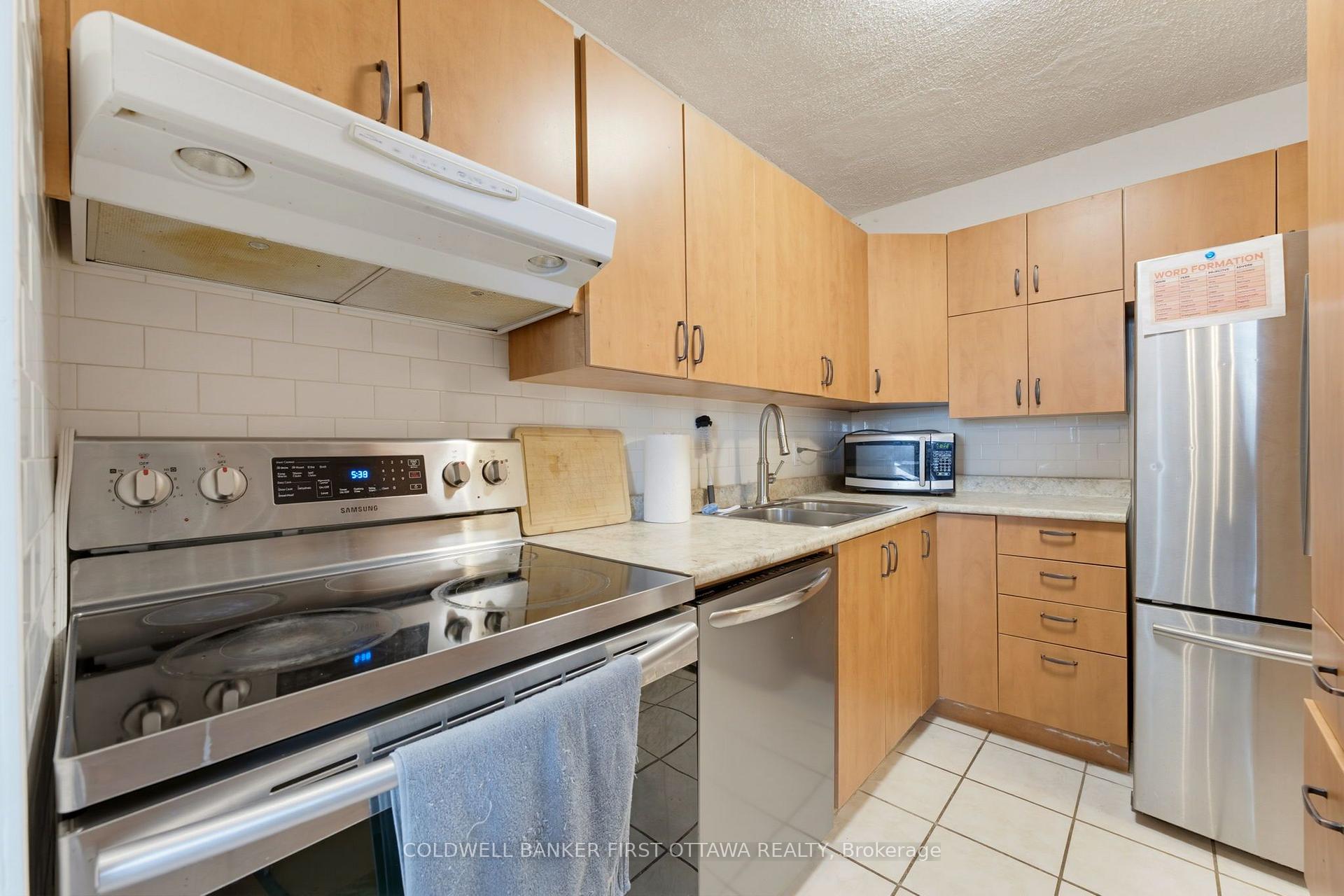 Photo 19 of Unit 803, 2000 Jasmine Crescent, Ottawa, Beacon Hill South — HOMEH