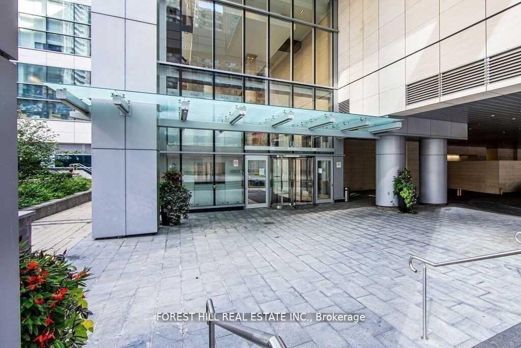 Photo 2 of Unit 1615, 386 Yonge Street, Toronto, Bay Street Corridor — HOMEH